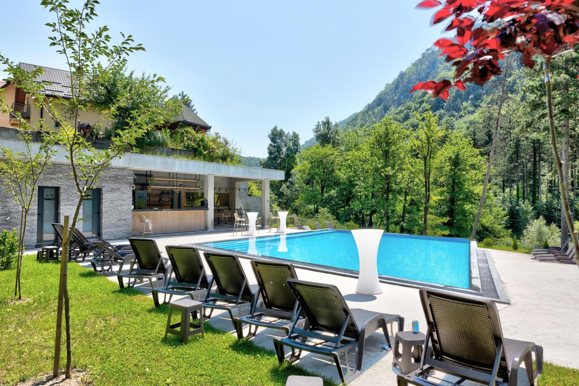 Vila Sunce Village Resort Konjic Eksteriør billede